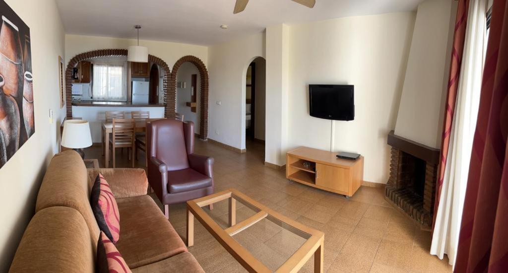 Riviera Del Mar Apartment Sitio de Calahonda エクステリア 写真