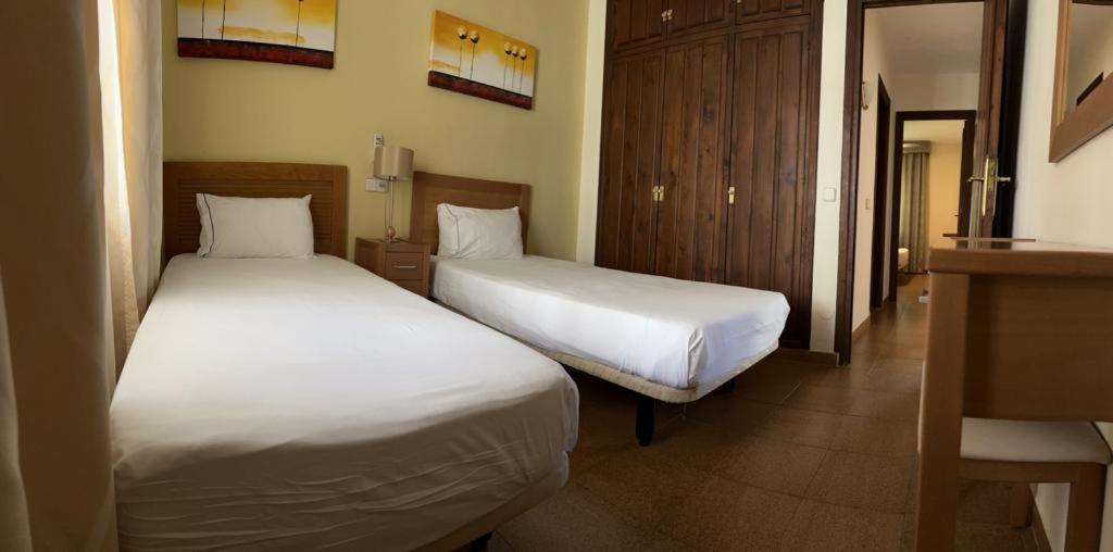 Riviera Del Mar Apartment Sitio de Calahonda エクステリア 写真