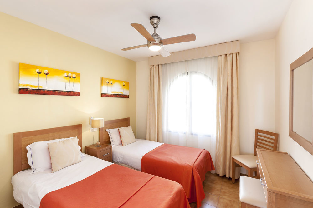 Riviera Del Mar Apartment Sitio de Calahonda エクステリア 写真