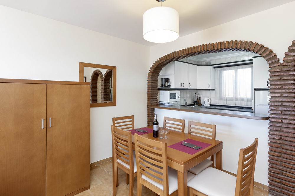 Riviera Del Mar Apartment Sitio de Calahonda エクステリア 写真